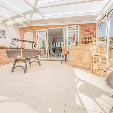 Du Vivier Near Durbuy Swimming Pool And Sauna Villa