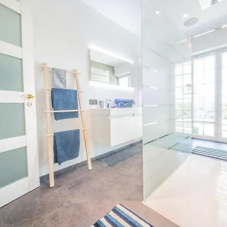 Du Vivier Near Durbuy Swimming Pool And Sauna Villa Somme-Leuze