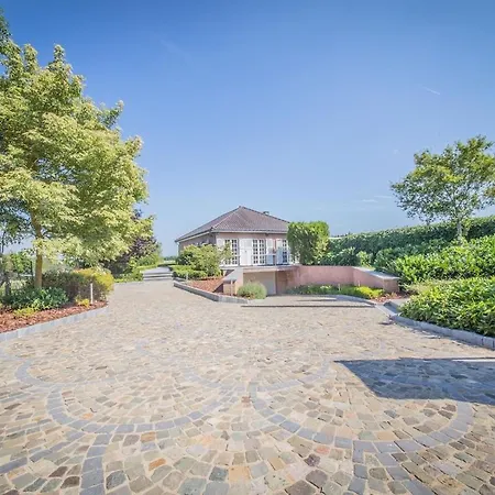 Villa Du Vivier Near Durbuy Swimming Pool And Sauna
