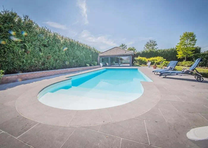 Villa Du Vivier Near Durbuy Swimming Pool And Sauna