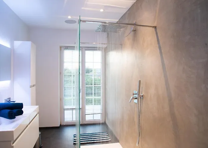 Du Vivier Near Durbuy Swimming Pool And Sauna *