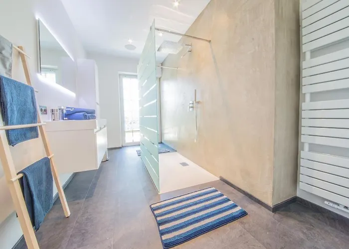 Du Vivier Near Durbuy Swimming Pool And Sauna *